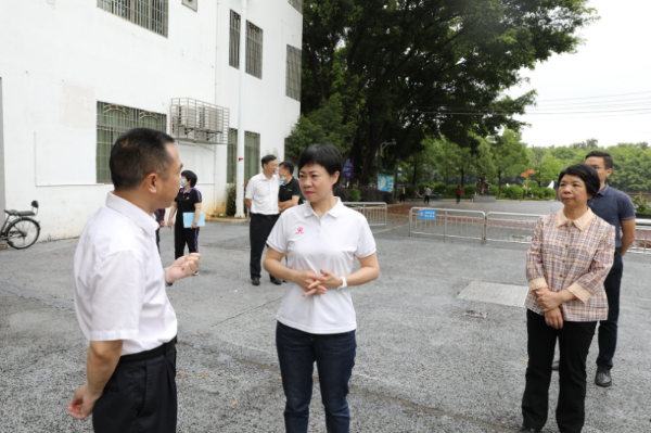 05.12 鐘秀堂率隊督導檢查強降雨防御工作(1).JPG